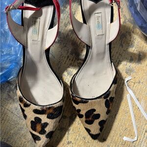 Boden calf hair leather pumps